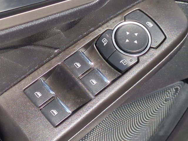 Used 2021 White Ford SE image 25