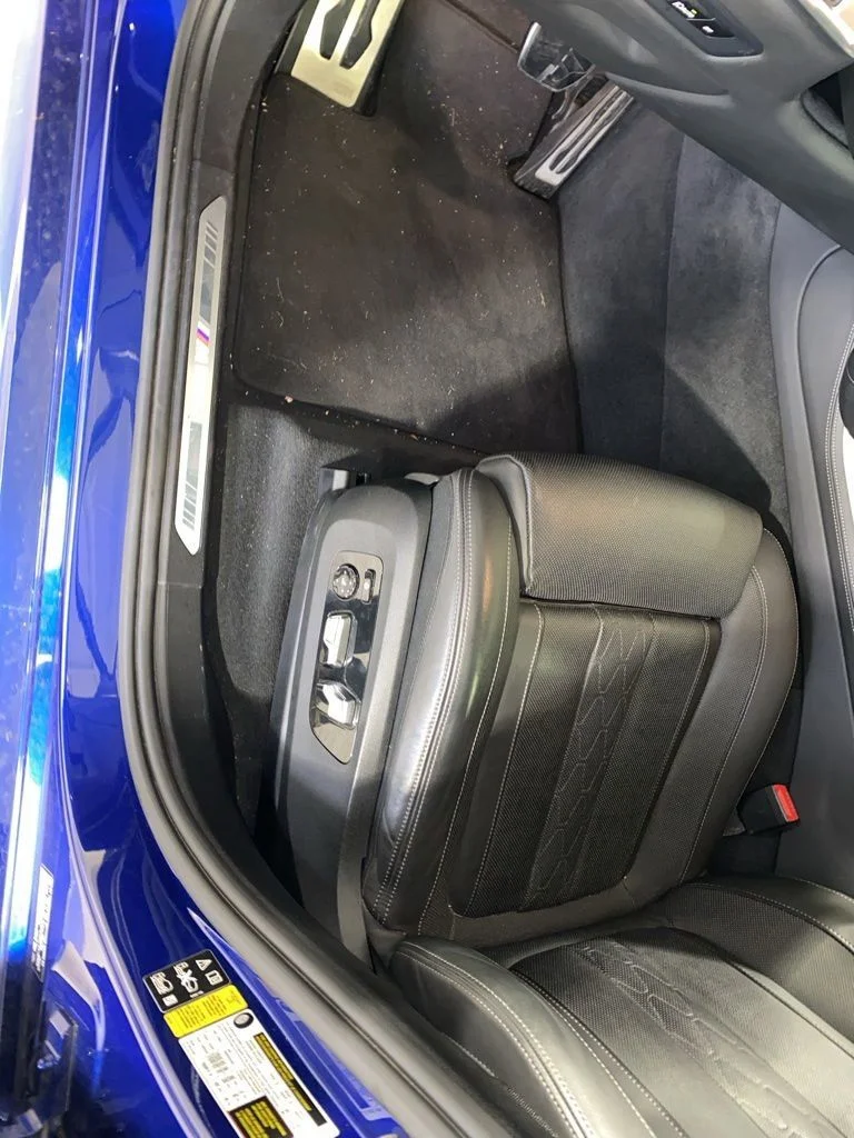 Used 2024 Marina Bay Blue Metallic BMW M60i image 10