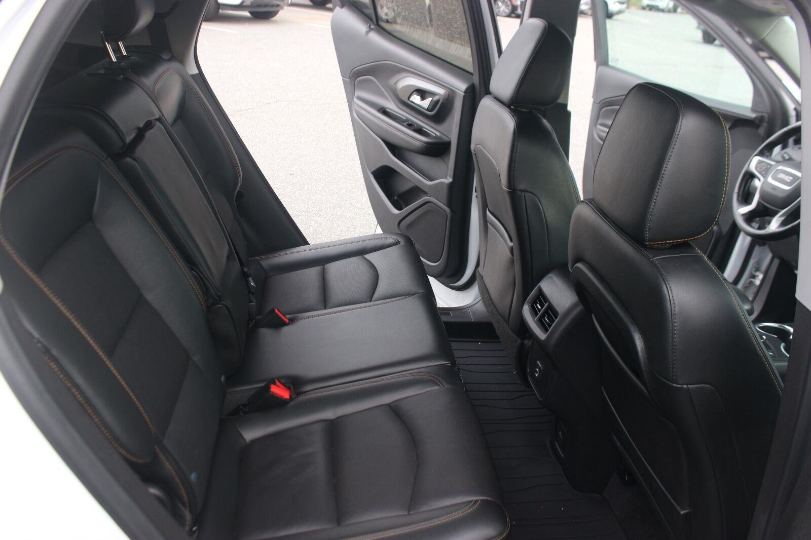 Used 2020 SUMMIT WHITE GMC SLT image 36