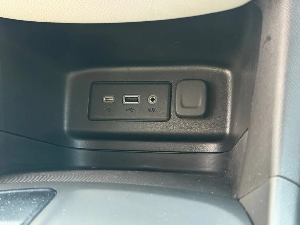 Used 2024 Summit White Chevrolet LS image 26