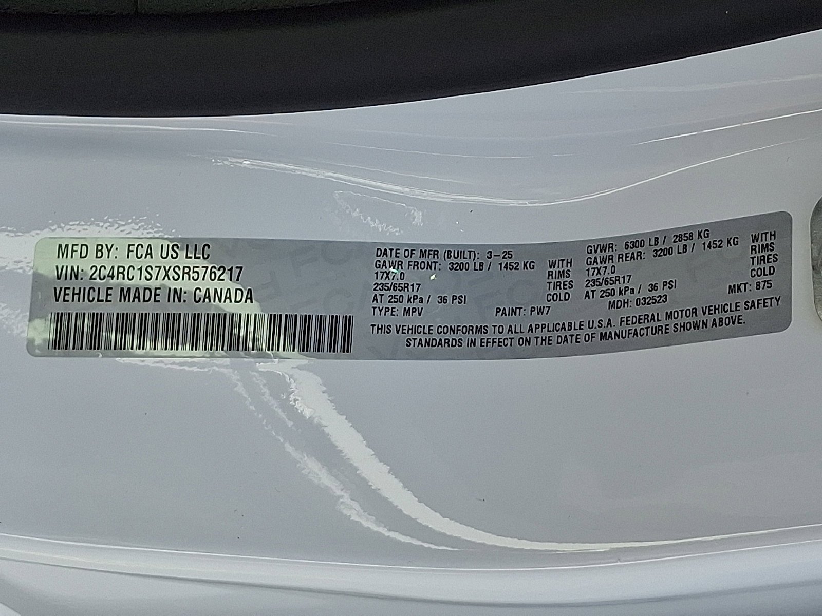 Used 2025 Bright White Clearcoat Chrysler Hybrid Select image 26