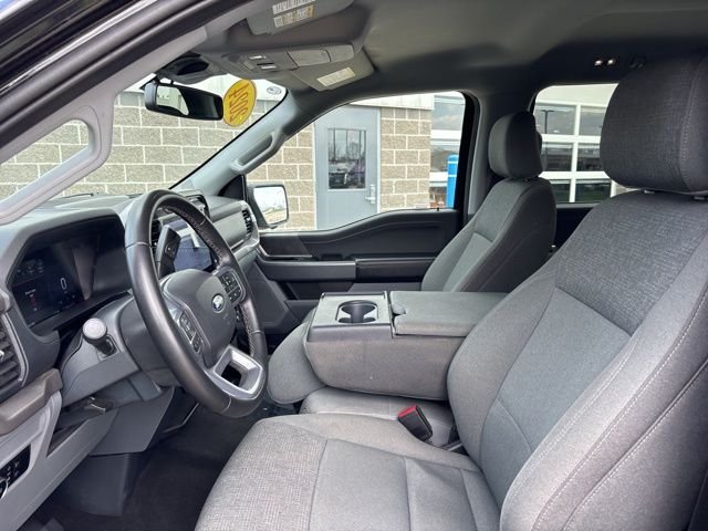 Used 2024 Black Ford XLT image 15