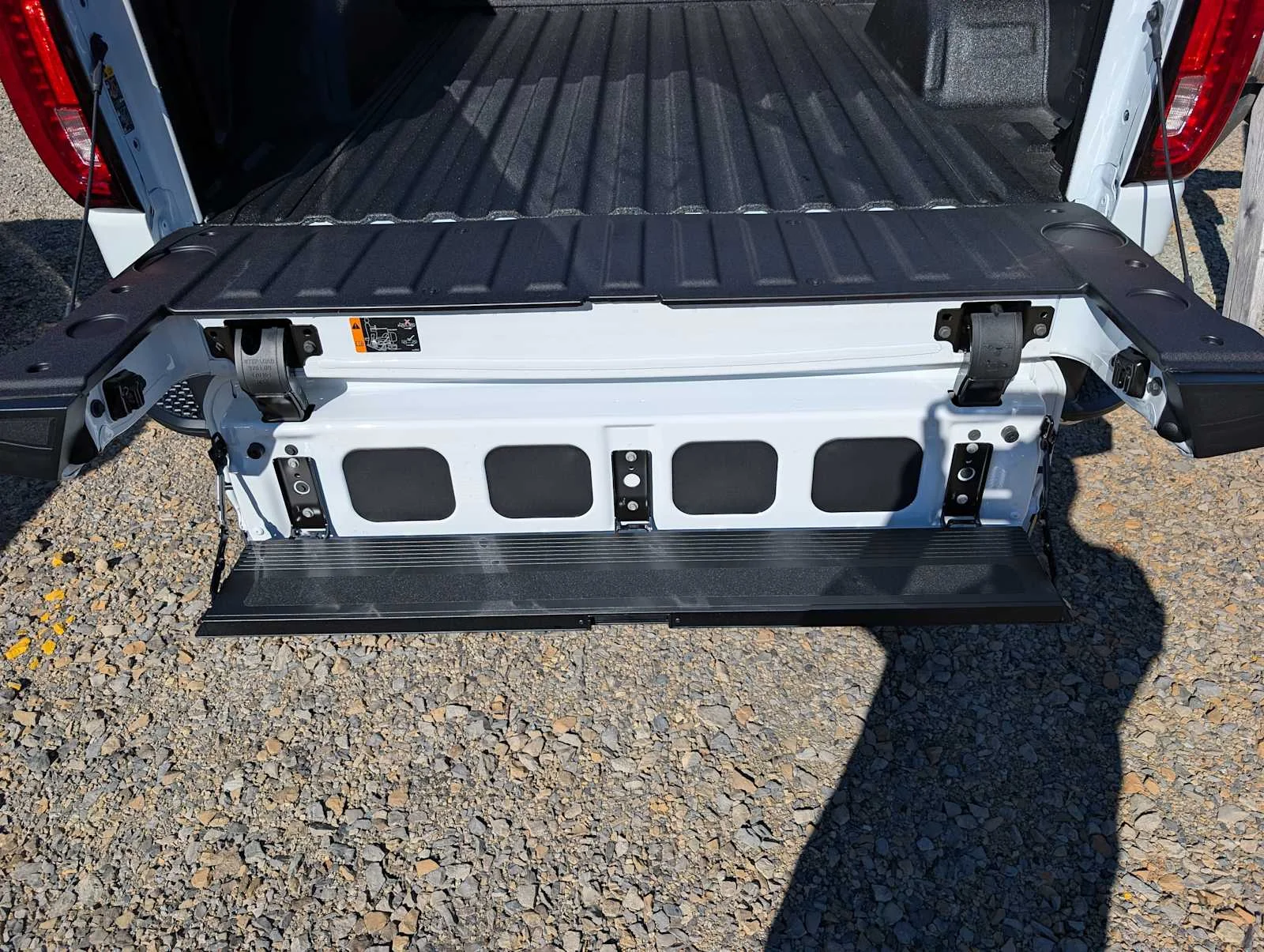 New 2026 Summit White GMC SLT image 7