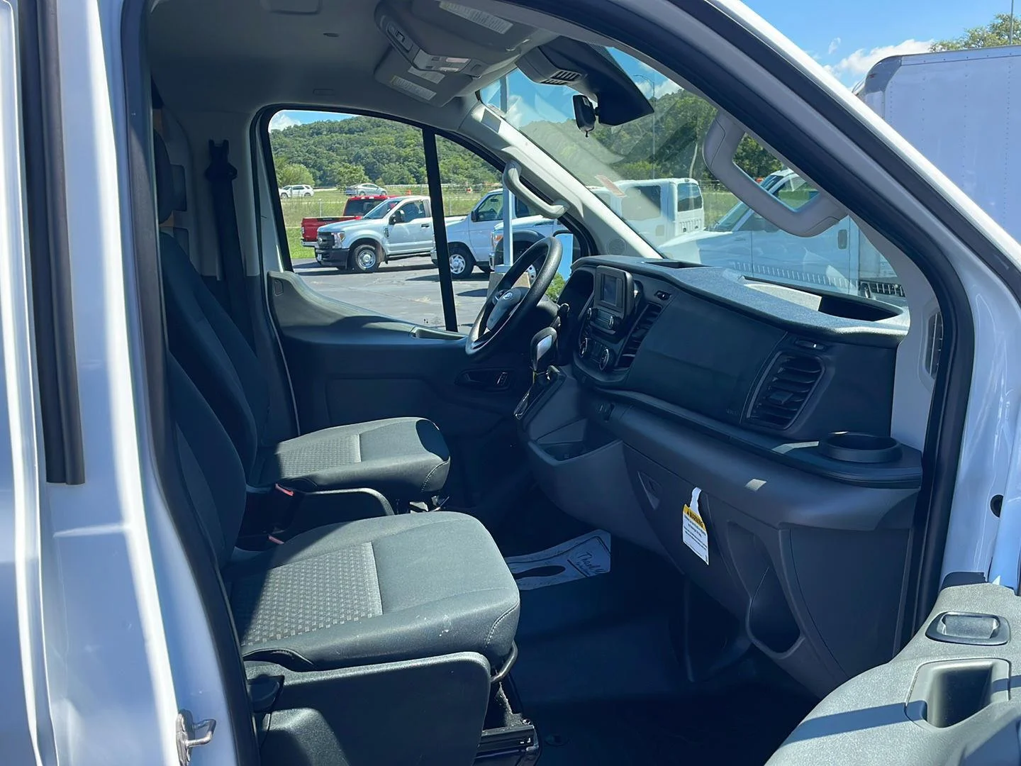 Used 2025 Oxford White Ford  image 22