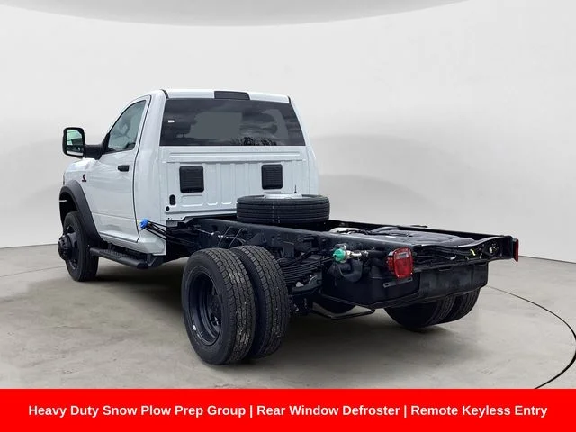 New 2026 Bright White Clearcoat Ram TRADESMAN CHASSIS REGULAR CAB 4X4 60