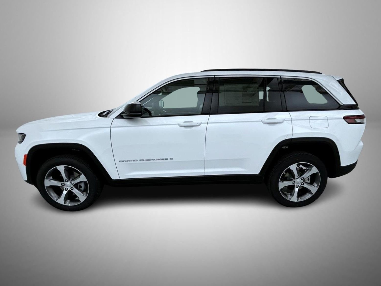New 2026 Bright White Clear-Coat Exterior Paint Jeep Limited image 8