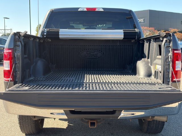 Used 2019 Magnetic Ford XLT image 8