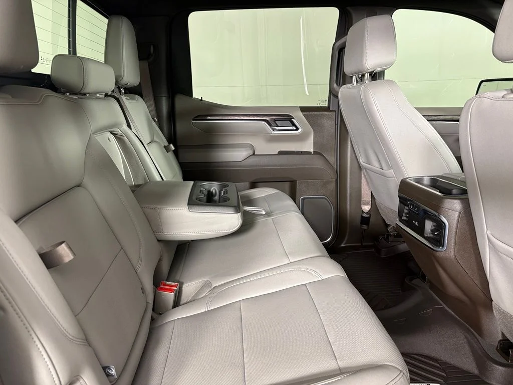 Used 2026 White Chevrolet LTZ image 17