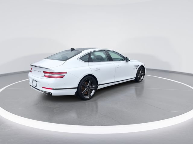 Used 2021 White Genesis 3.5T Prestige image 8