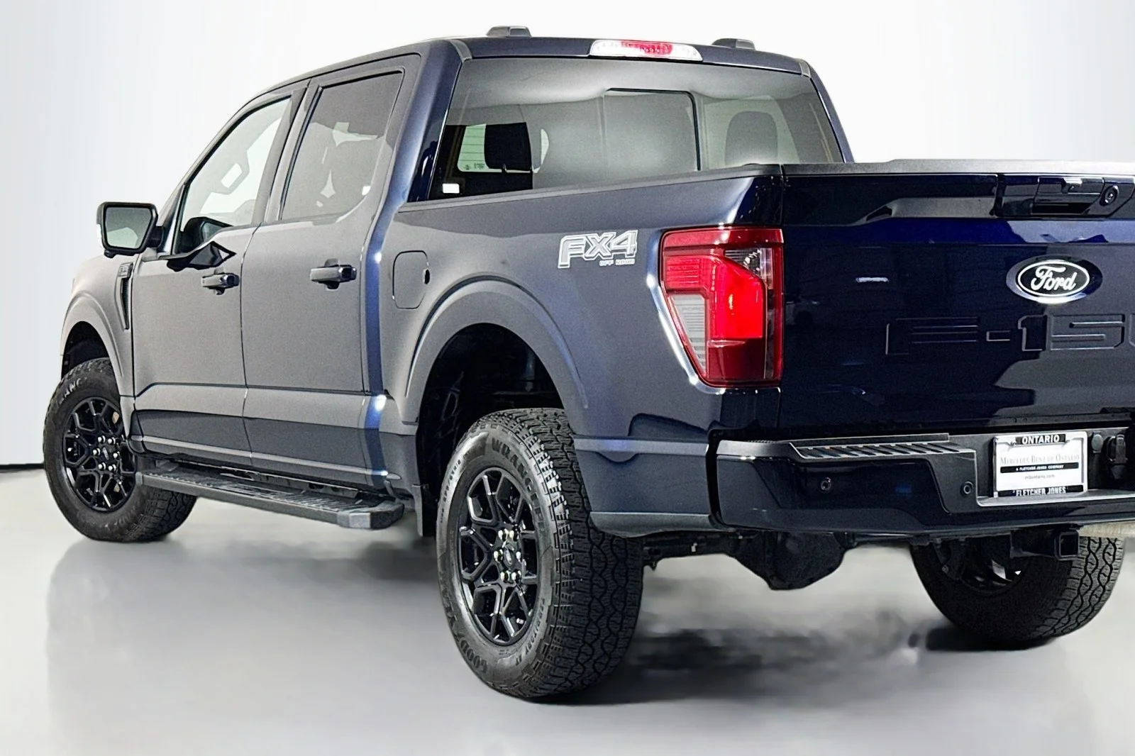 Used 2025 ANTIMATTER BLUE Ford XLT image 16