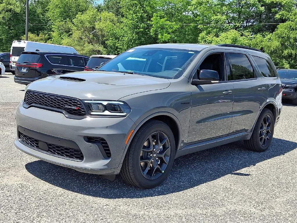 New 2026 Destroyer Gray Clear-Coat Exterior Paint Dodge GT Plus HEMI V8 image 4