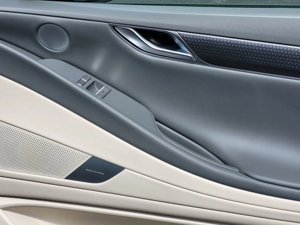 New 2026 Blue Genesis 2.5T image 14
