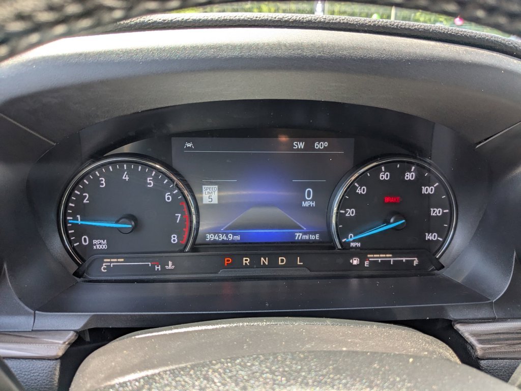 Used 2023  Ford Limited image 15