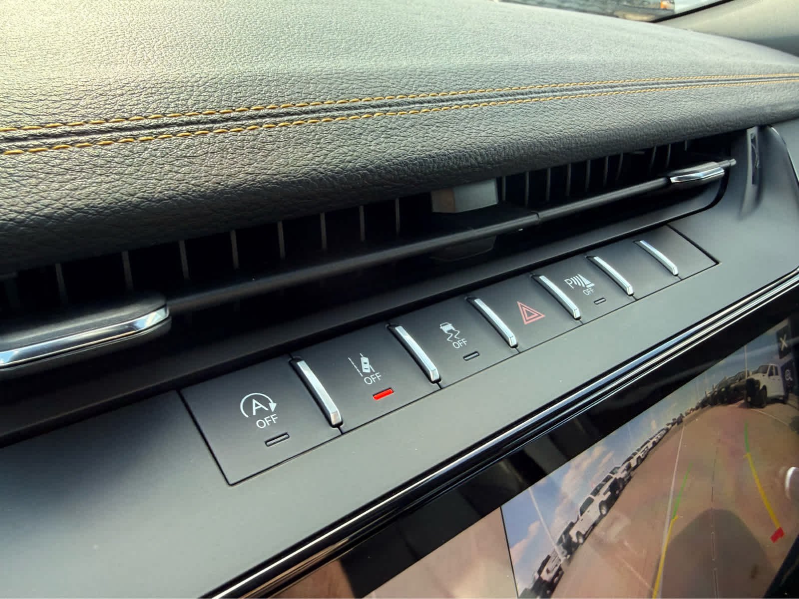 New 2026 Diamond Black Crystal Pearl-Coat Exterior Paint Jeep 85th Anniversary Edition image 25