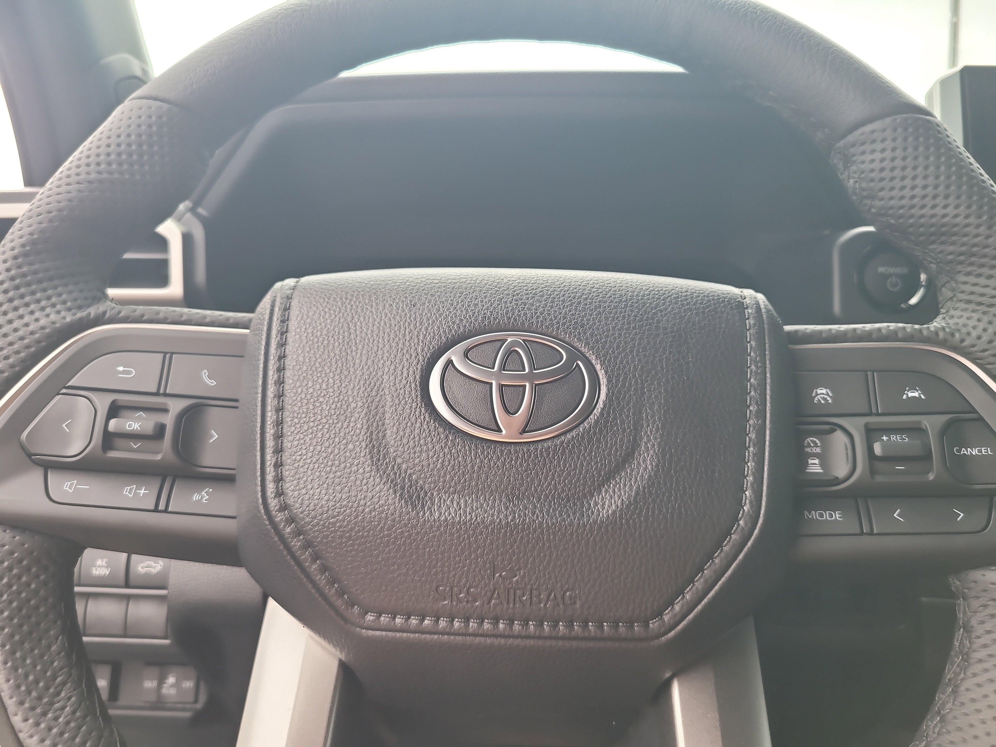 2026 Toyota Tacoma Limited - Photo 13