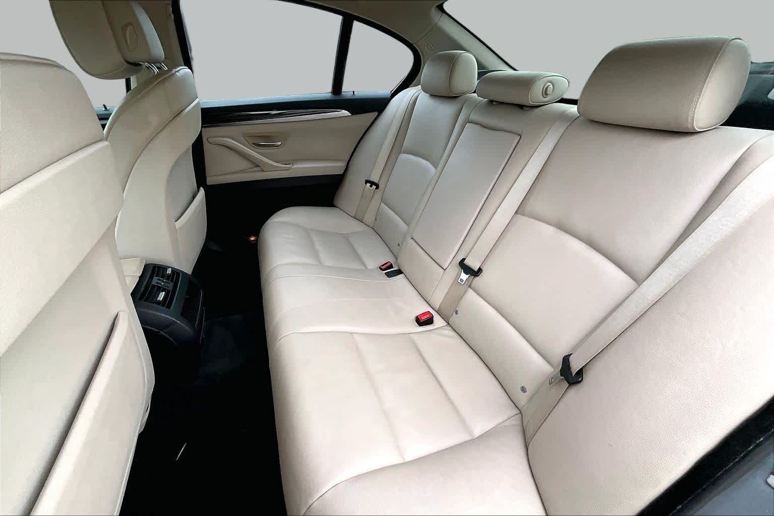 Used 2011 Space Gray BMW 528i image 19