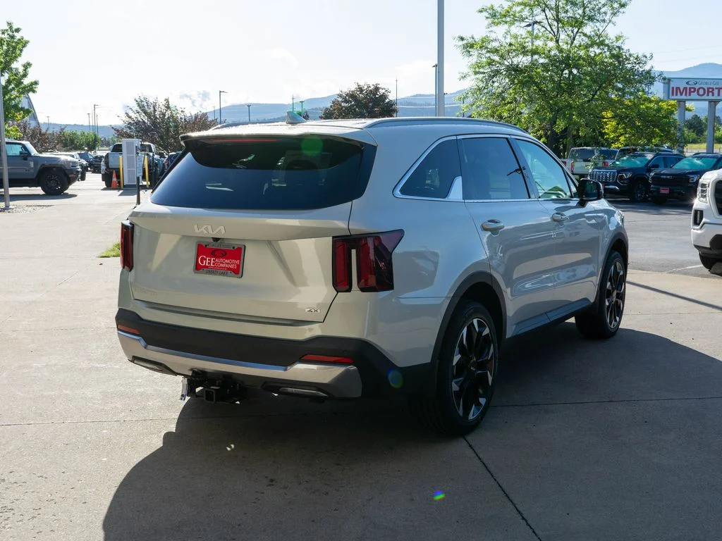New 2026 Ivory Silver Kia EX image 7