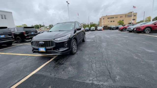 2025 FORD ESCAPE - Image 3