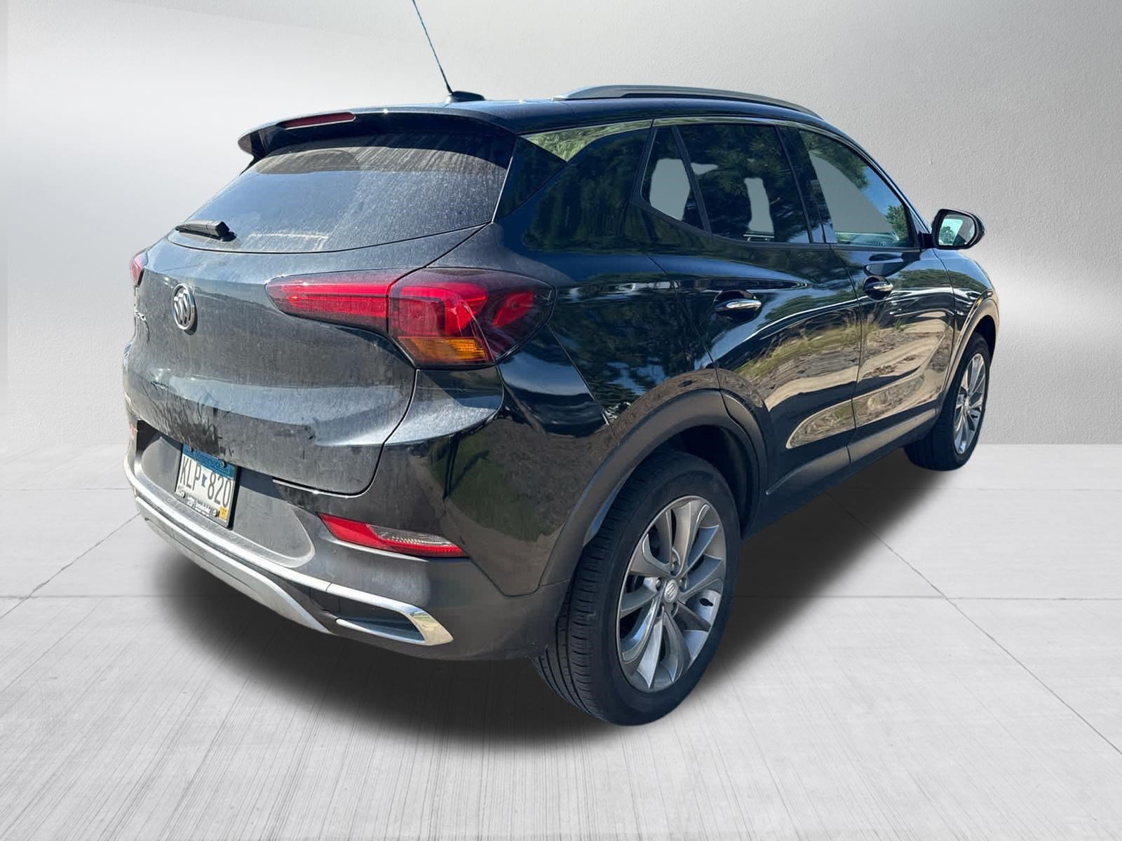 Used 2023 EBONY TWILIGHT METALLIC Buick Essence image 4