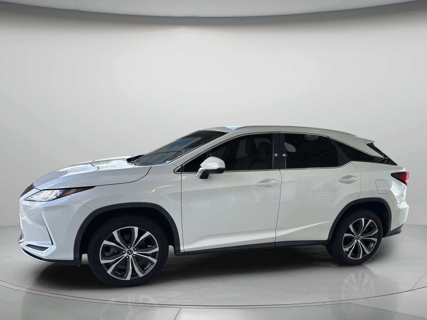 Used 2021 Eminent White Pearl Lexus RX 350 image 2