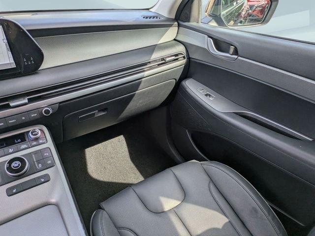 Used 2024 Black Hyundai XRT image 18