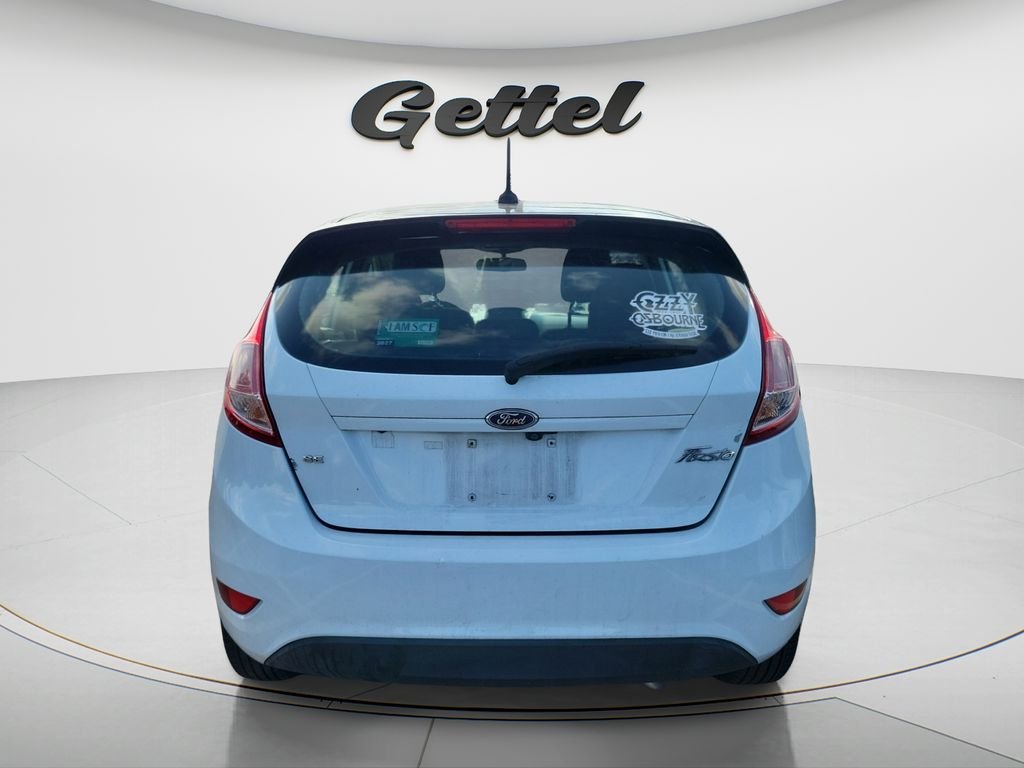 Used 2019 White Ford SE image 4