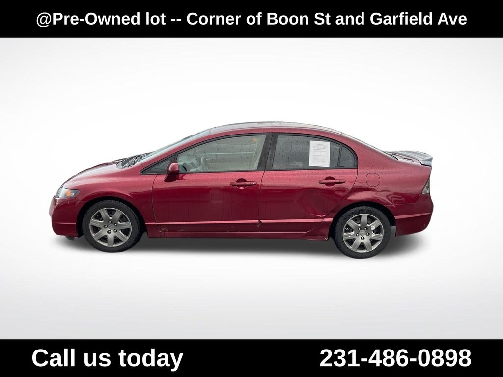Used 2010  Honda LX image 2