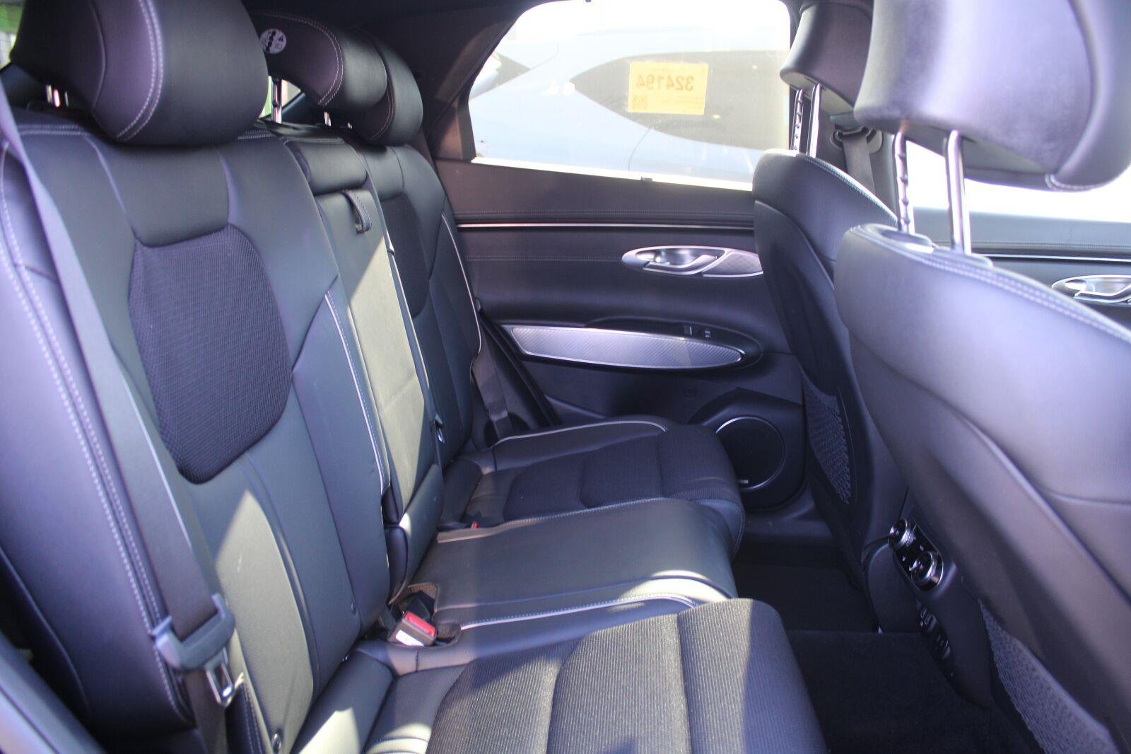 Used 2023  Genesis 2.5T Standard image 5