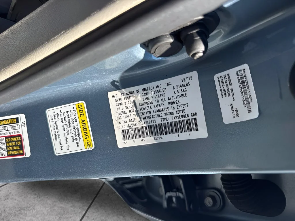 Used 2011  Acura 3.5 image 28