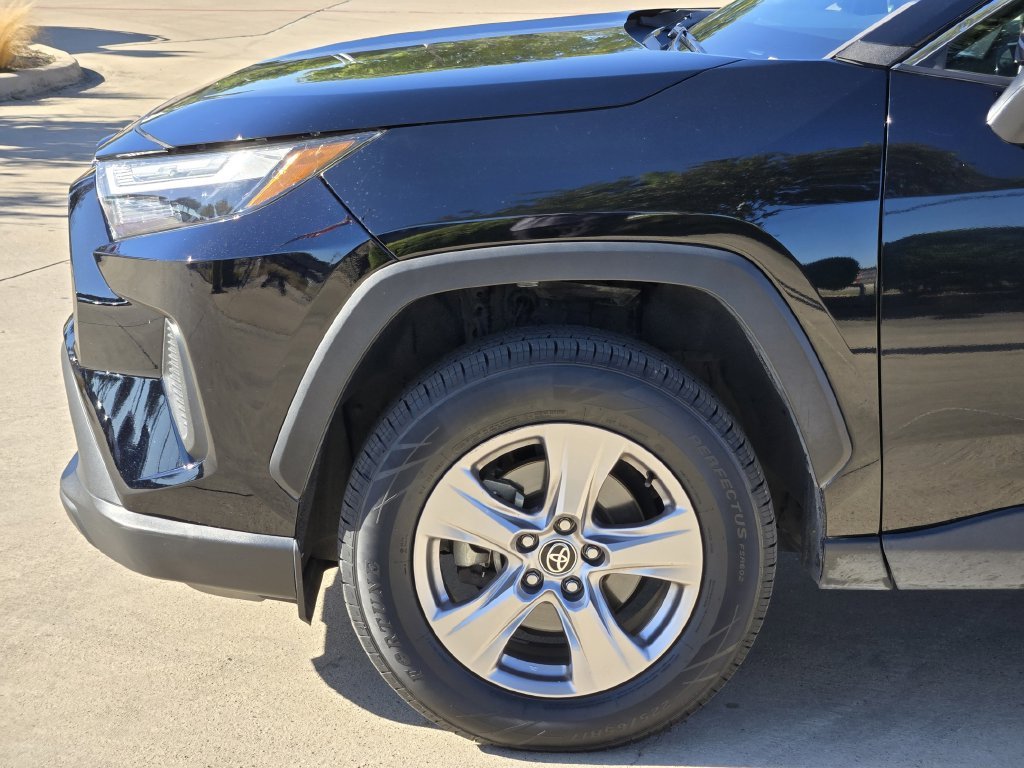 Used 2023 Black Toyota XLE image 7