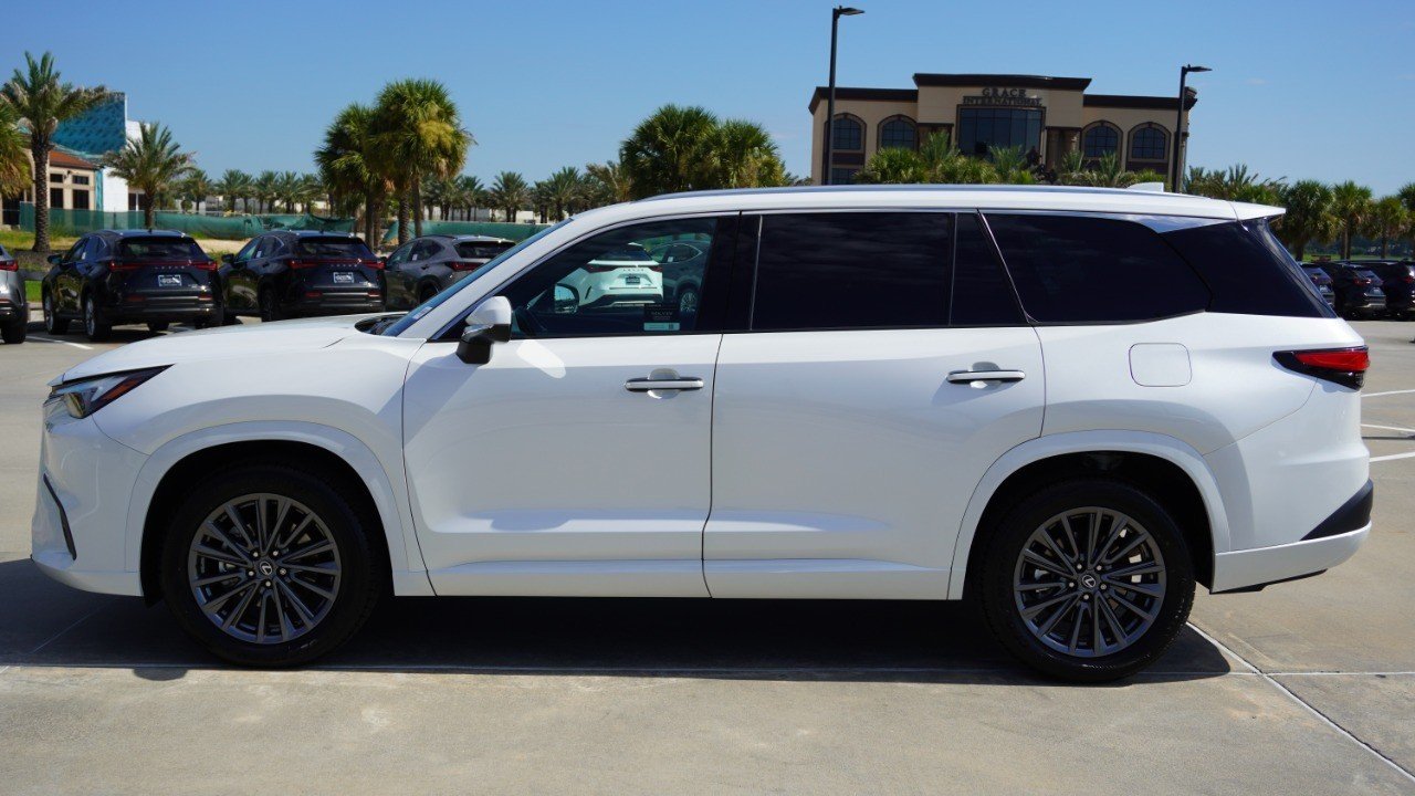 Certified Used 2024 White Lexus TX 350 image 5