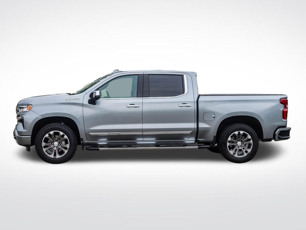 Used 2025 Chevrolet Silverado 1500 High Country with VIN 2GCUKJED2S1172292 for sale in Minneapolis, Minnesota