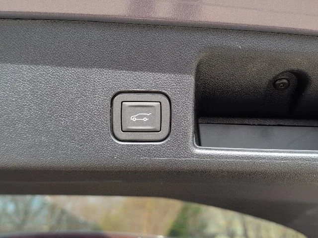 New 2026 Galaxy Gray Metallic Chevrolet LT image 11