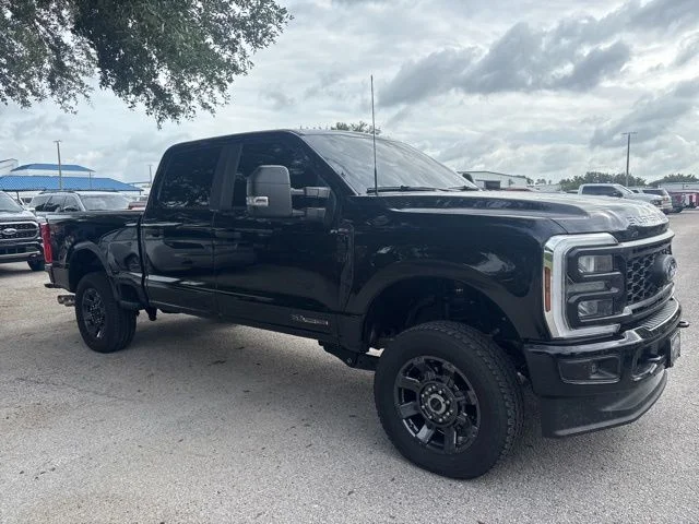 Used 2026 Black Ford XL image 3