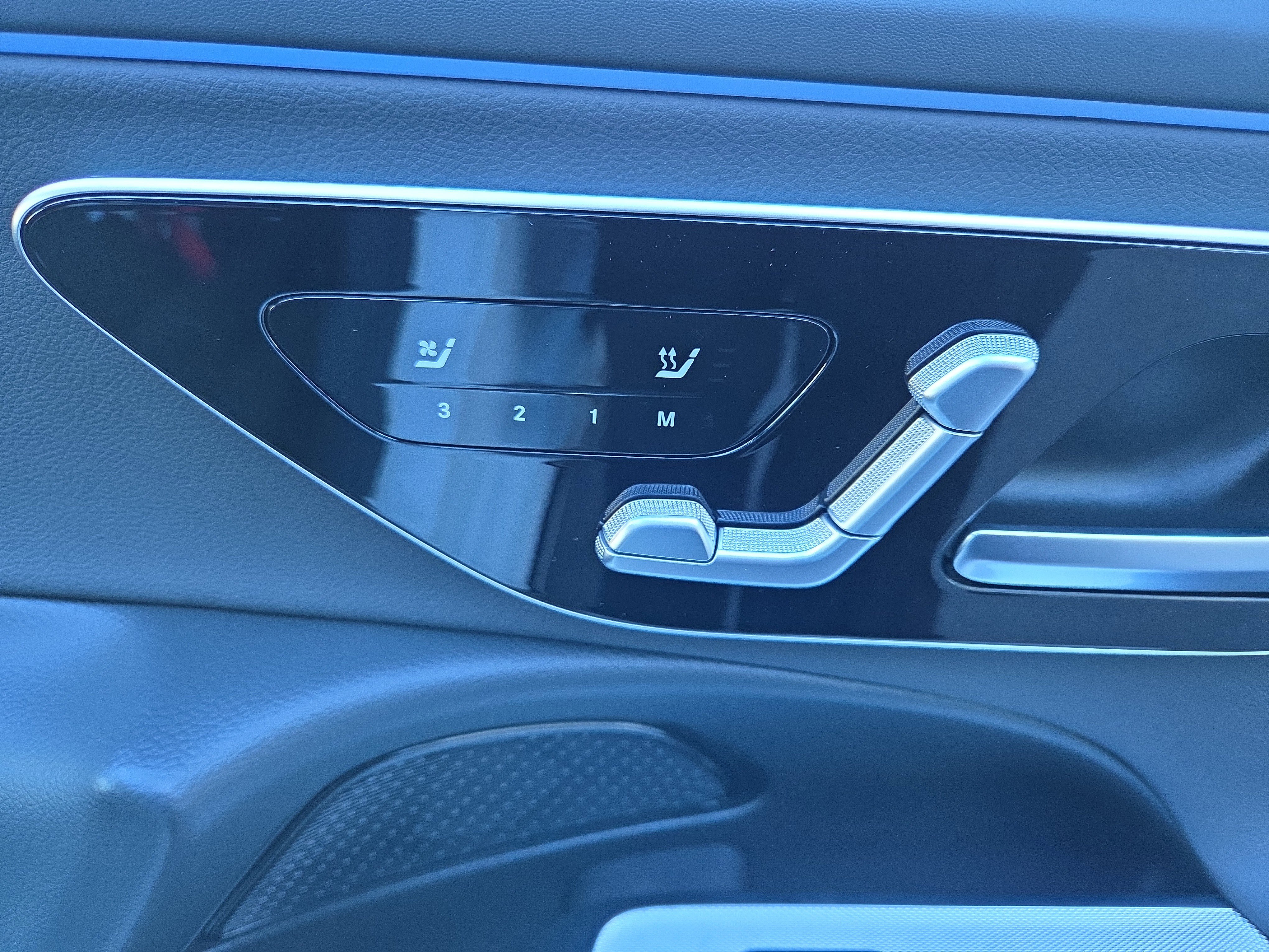 New 2026 Polar White Mercedes-Benz E 350 image 43