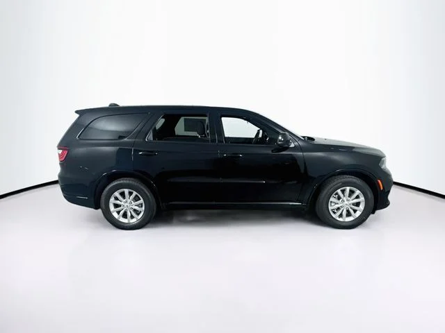 New 2026 Diamond Black Clear-Coat Exterior Paint Dodge GT image 8