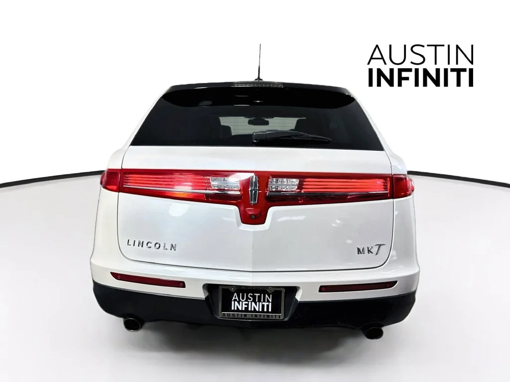 Used 2019 White Lincoln Standard image 6