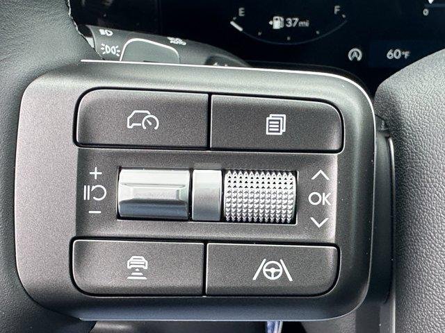 New 2026 Creamy White Pearl Hyundai SEL 7P image 22
