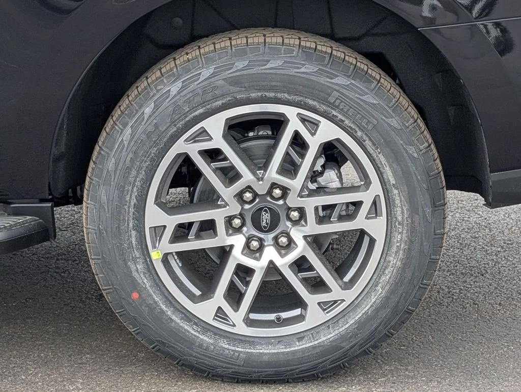 New 2026 Agate Black Metallic Ford Active image 17