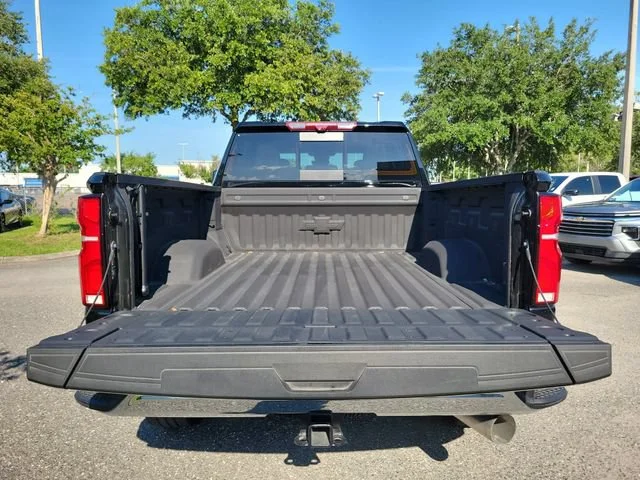 2025 Chevrolet Silverado 2500HD LTZ - Photo 19