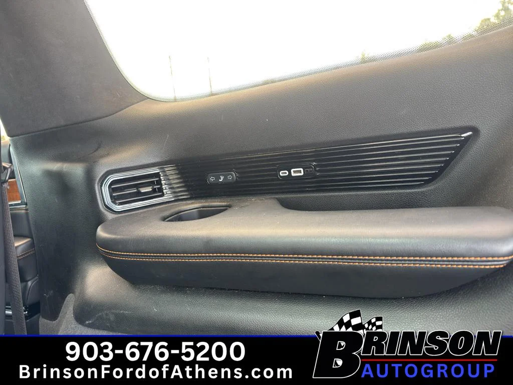 Used 2022 Bright White Clearcoat Jeep Series III image 14