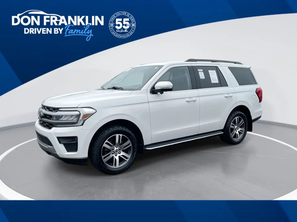 Used 2022 White Ford XLT image 1