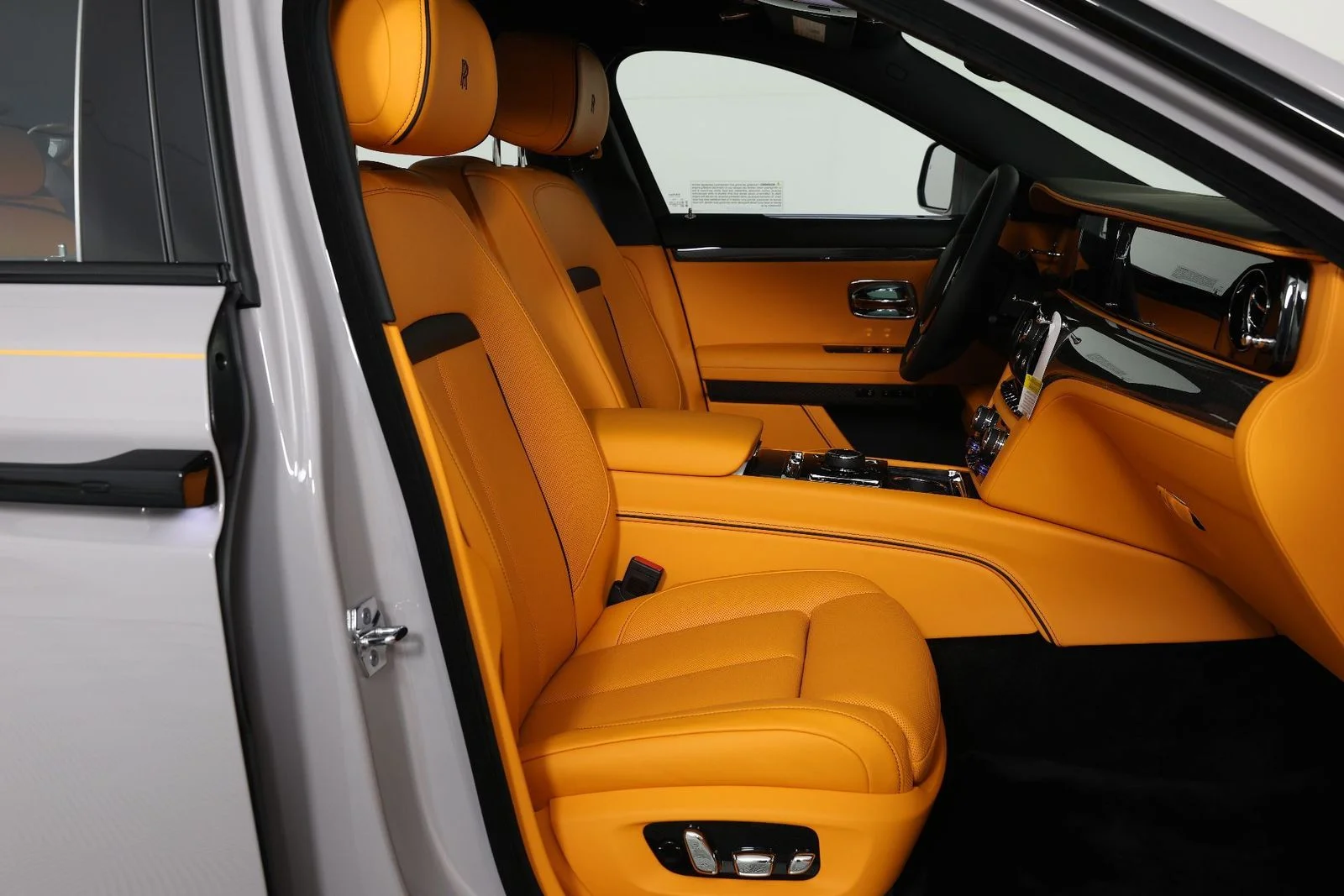 New 2026 Grey Rolls-Royce Black Badge image 34
