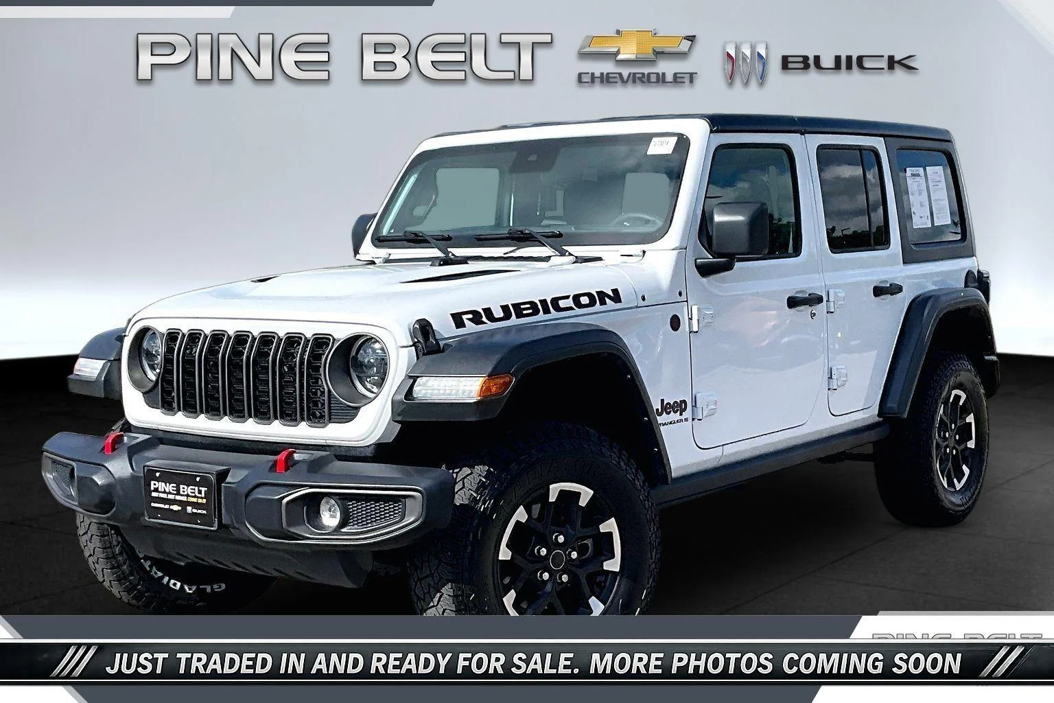 Used 2025 White Jeep 4-Door Rubicon 4x4 image 10