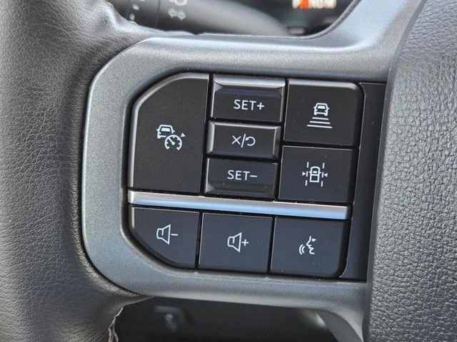 Used 2025 Avalanche Ford Lariat image 20
