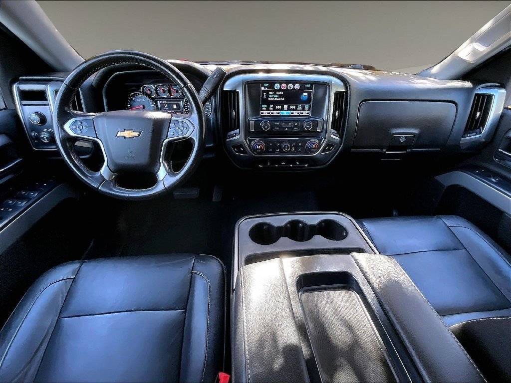 Used 2018 Red Chevrolet LT image 20