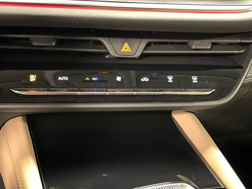 New 2026 Summit White Buick Preferred image 36