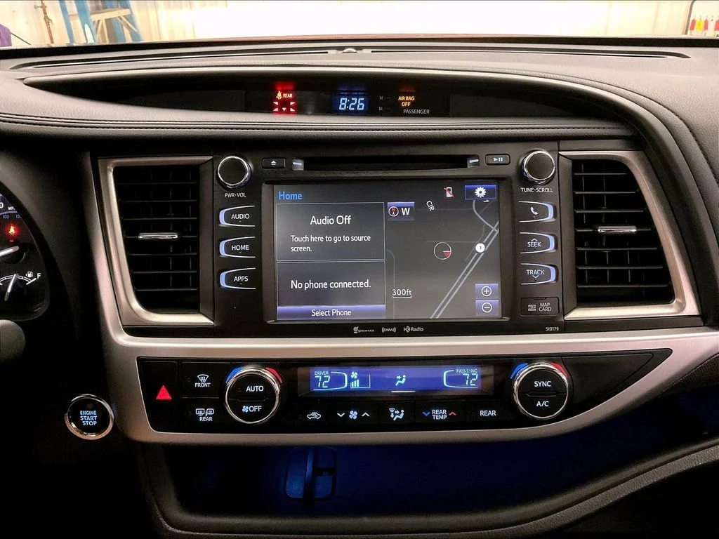 Certified Used 2018 Red Toyota SE image 36