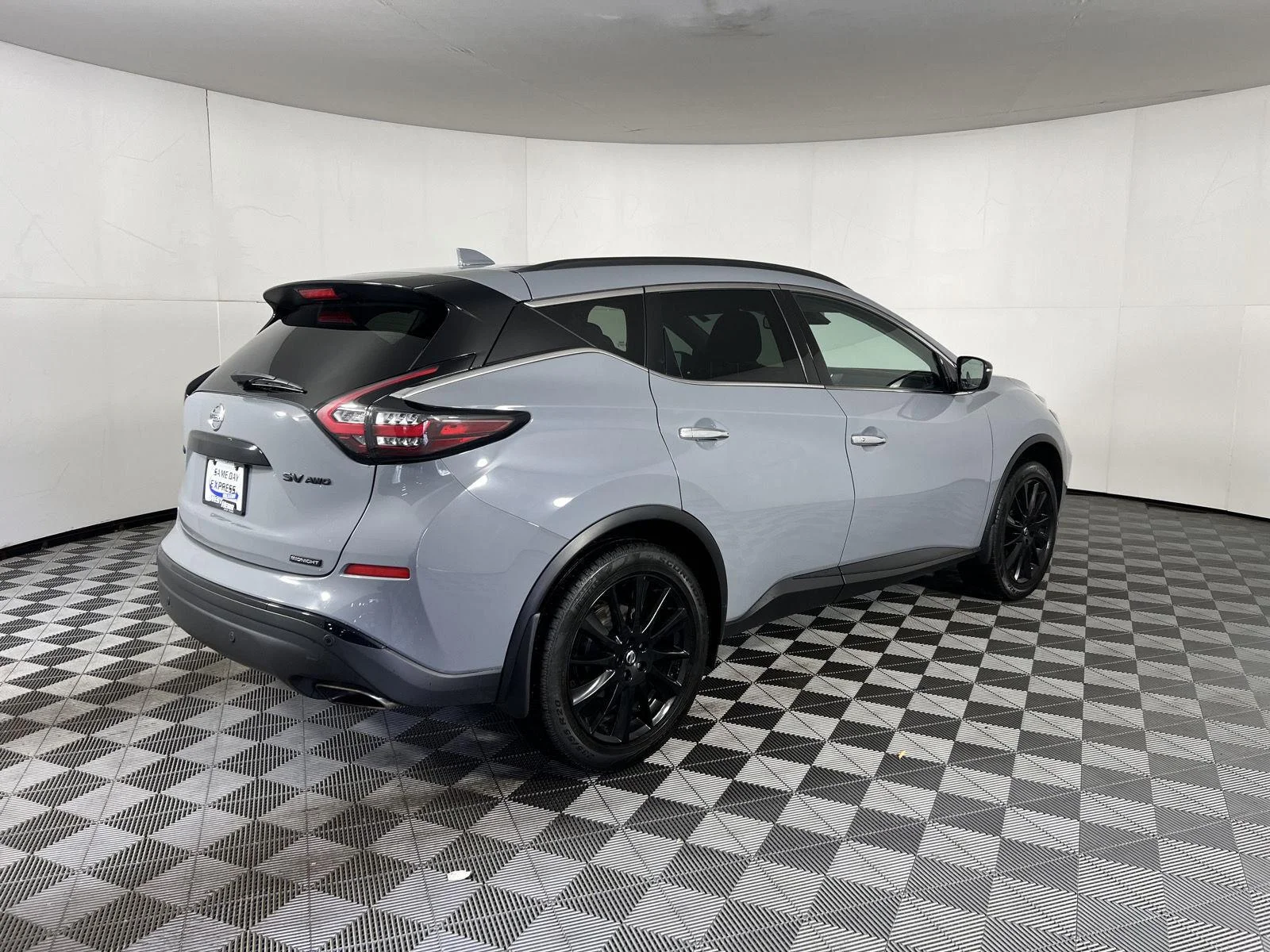 Used 2022 Boulder Gray Pearl Nissan SV image 30