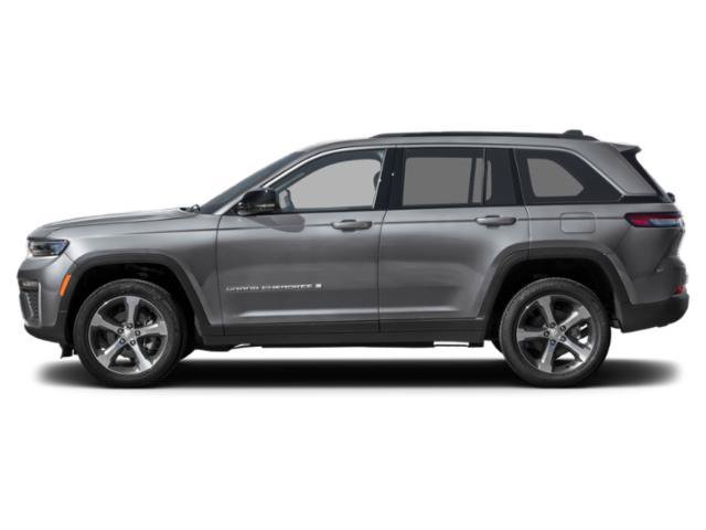 New 2027 Sting-Gray Clear Coat Jeep Laredo Altitude image 6